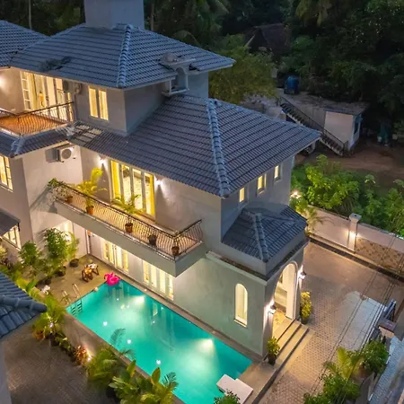 Mayfair 5Bhk Super Luxury Private Pool Villa Calangute